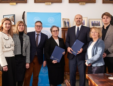 UMP i Biofarm łączą siły - umowa o współpracy partnerskiej