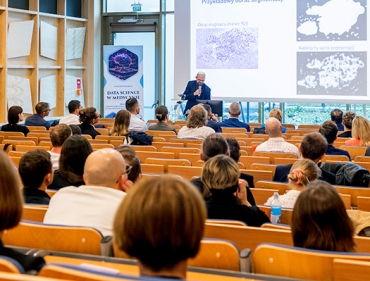 Inauguracja Studiów Podyplomowych DATA SCIENCE W MEDYCYNIE oraz uroczyste zakończenie zajęć w ramach I edycji studiów